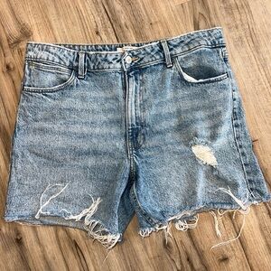 Wrangler Roll Short Shorts